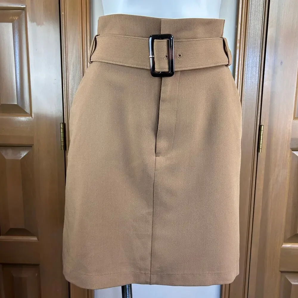 Banana Republic Skirt and belt size 10 petite mini high waisted NWT - Picture 2 of 7